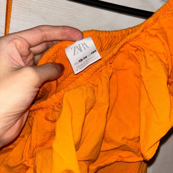 ZARA One shoulder Orange Top - Picture 3 of 4